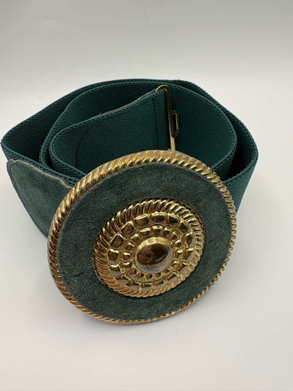 Jones Of Dallas Gold Medallion Buckle Green Elastic Waist Belt